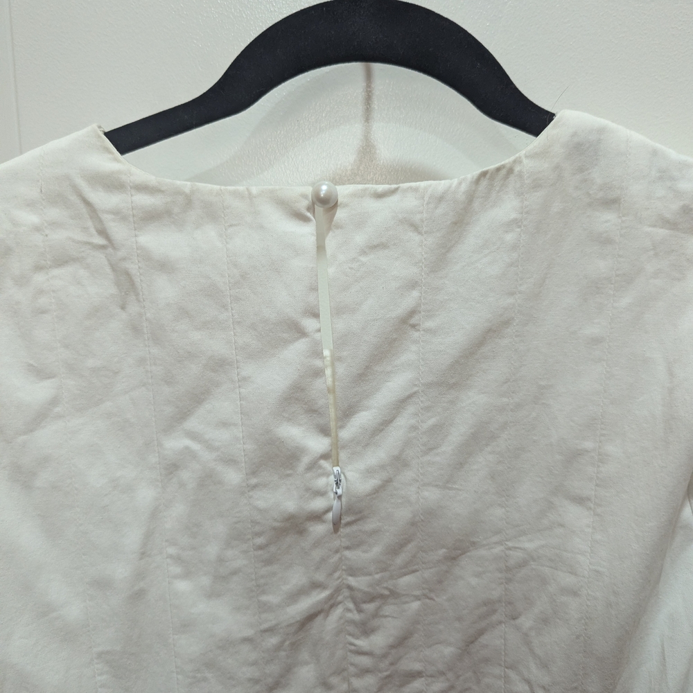 Chic White Puff Sleeve Midi Dress - Picture 3 of 7